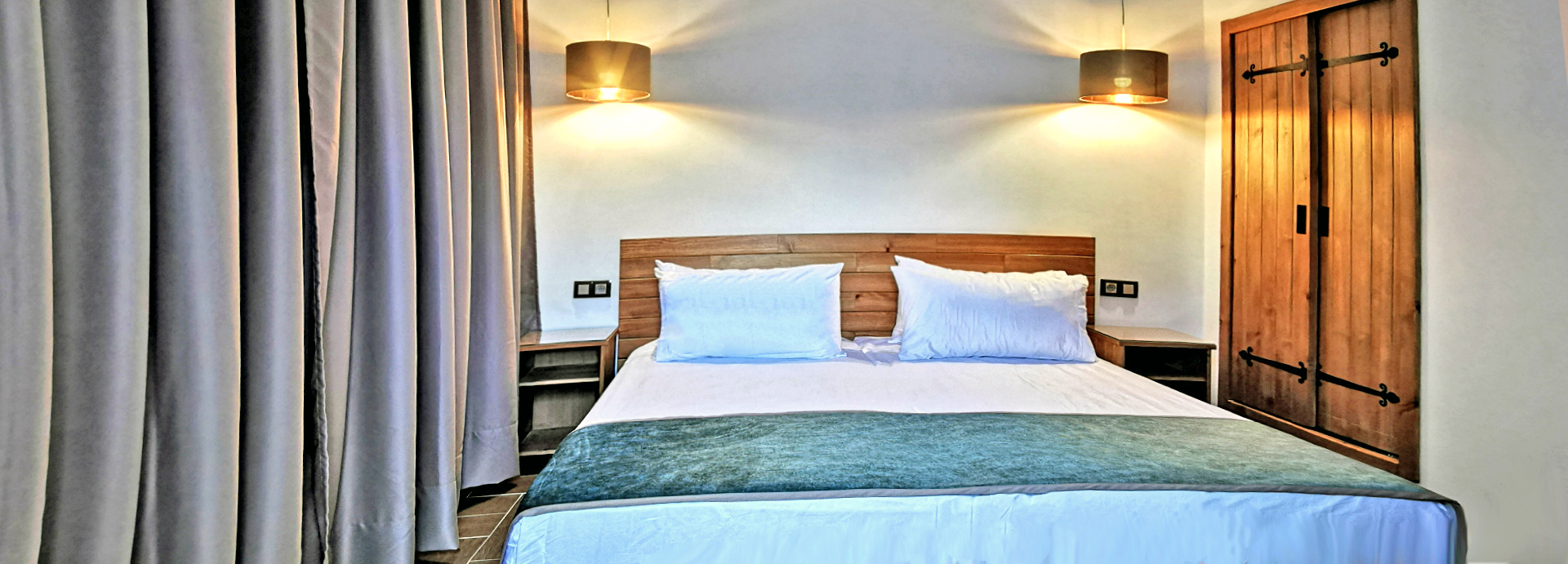 Iris - Dar Nowara Chaouen